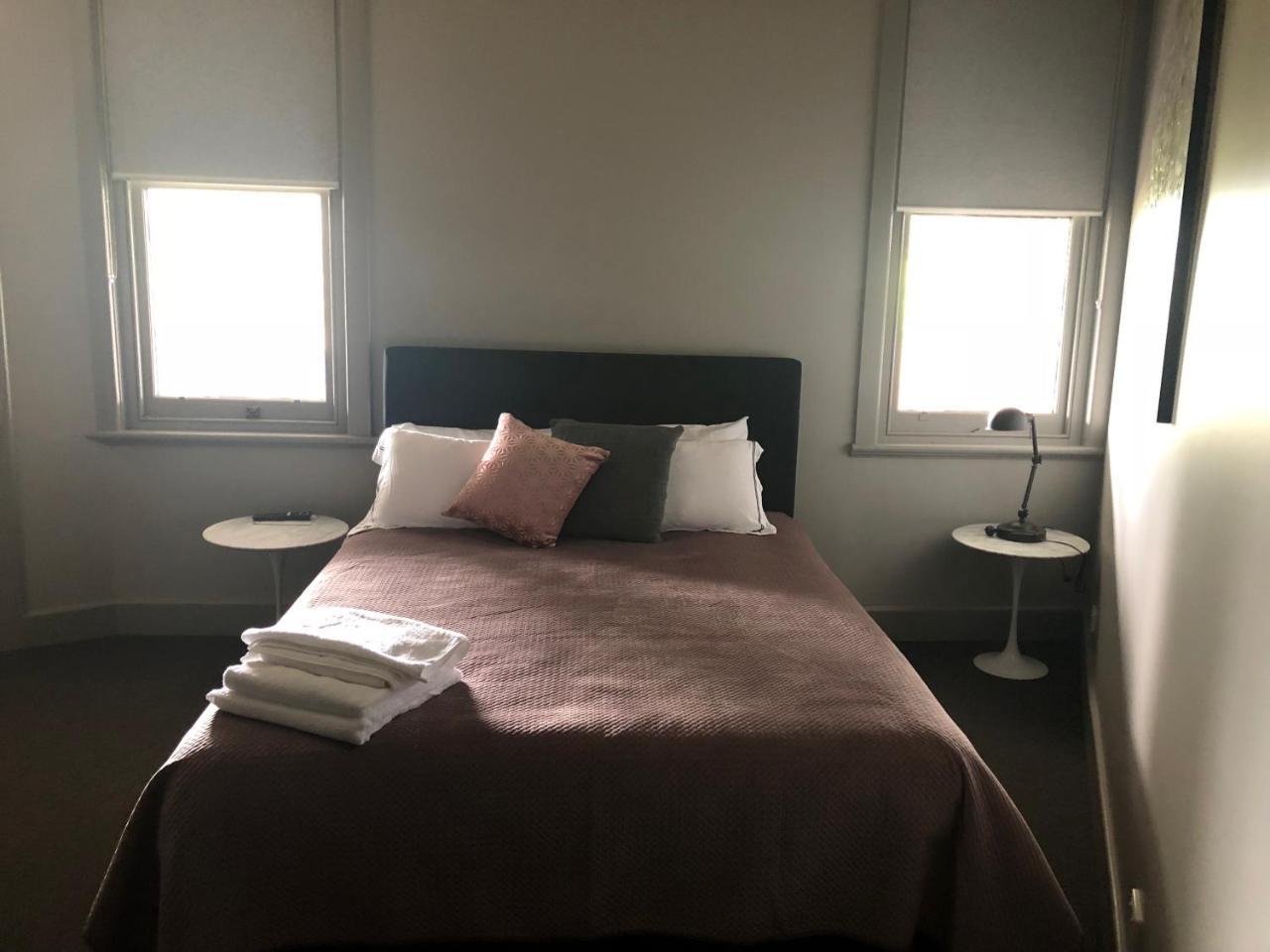 The Royal Hotel, 드루인 외부 사진